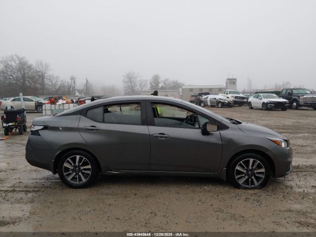 Nissan Versa 1.6 Sv Xtronic Cvt Image 9