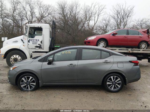 Nissan Versa 1.6 Sv Xtronic Cvt Image 8