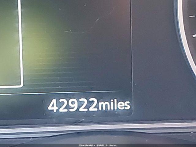 Nissan Versa 1.6 Sv Xtronic Cvt Image 14