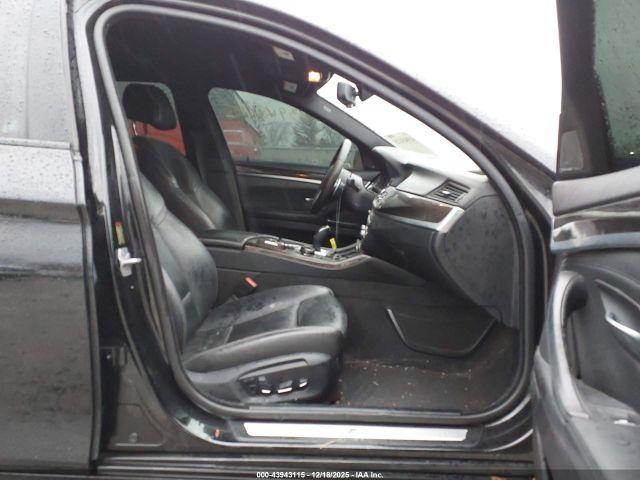 BMW 5 Series Xdrive Image 5