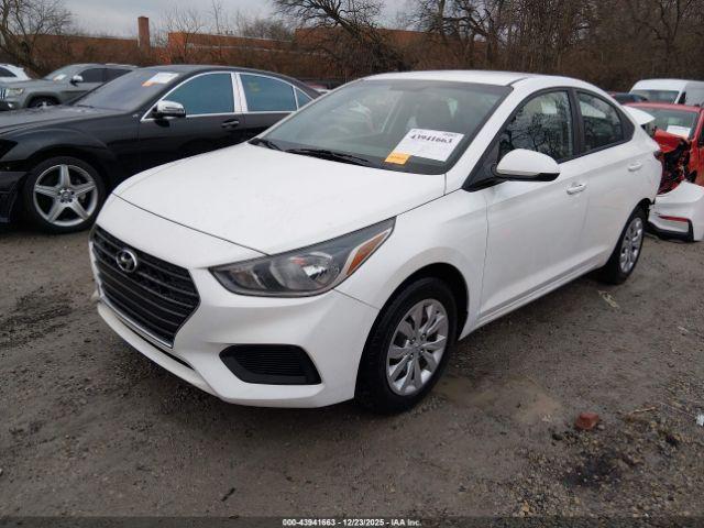 Hyundai ACCENT Se Image 18