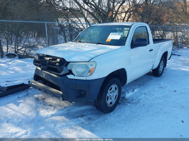 Toyota Tacoma Image 4