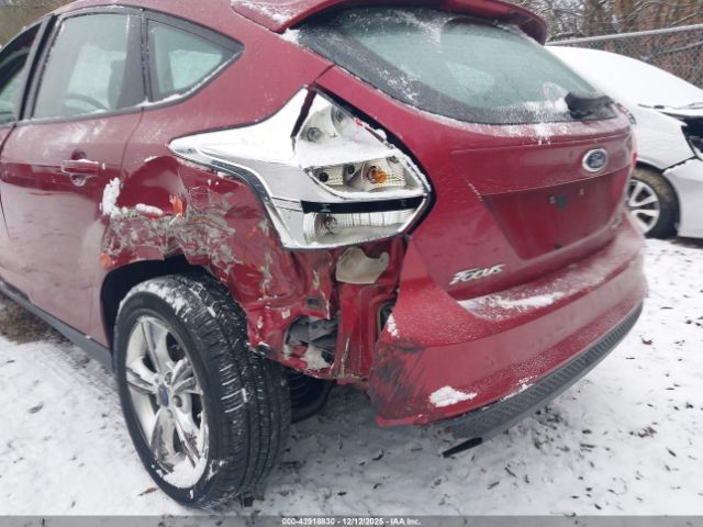 Ford Focus Se Image 12