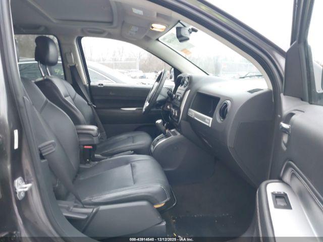 Jeep Compass High Altitude Edition Image 6