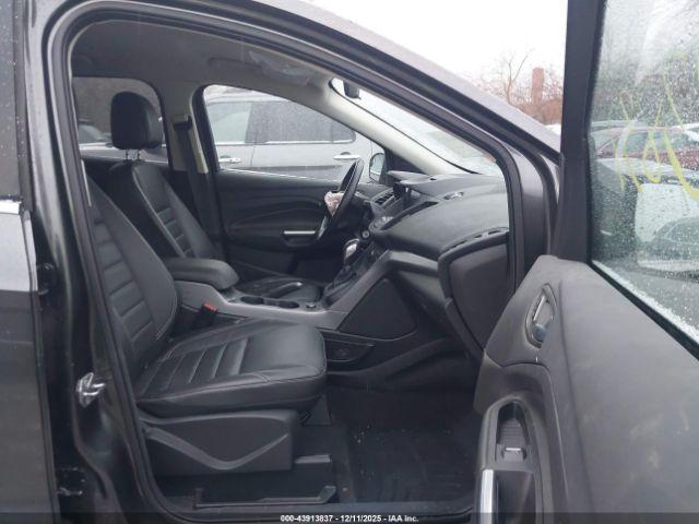 Ford Escape Se Image 5