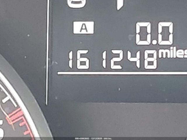 Subaru Outback 2.5i Image 7