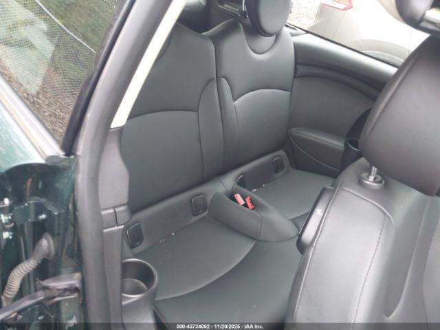 MINI Clubman Cooper Image 15