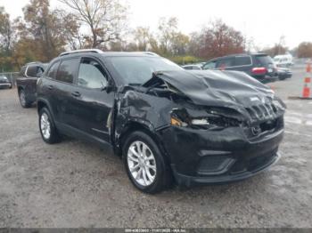  Salvage Jeep Cherokee