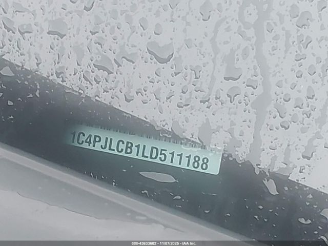 Jeep Cherokee Latitude Fwd Image 10