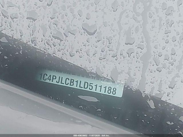 Jeep Cherokee Latitude Fwd Image 10