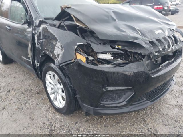 Jeep Cherokee Latitude Fwd Image 6