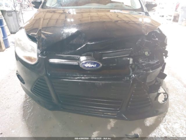 Ford Focus Se Image 11