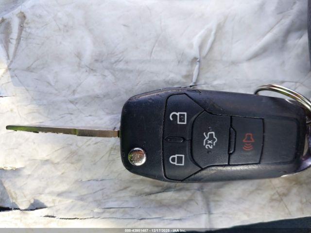 Ford Fusion Se Image 12