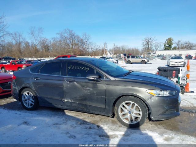 Ford Fusion Se Image 18