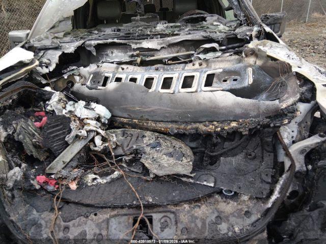 Ford F-150 Lariat Image 7