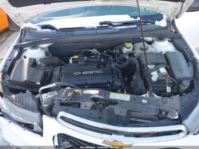 Chevrolet Cruze Ls Auto Image 8