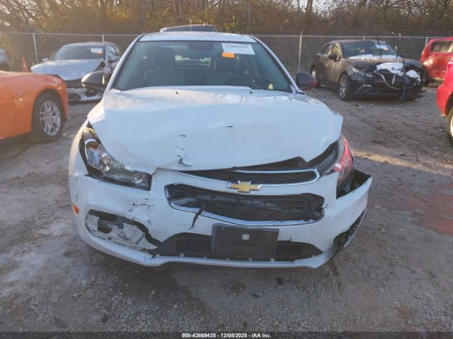 Chevrolet Cruze Ls Auto Image 15