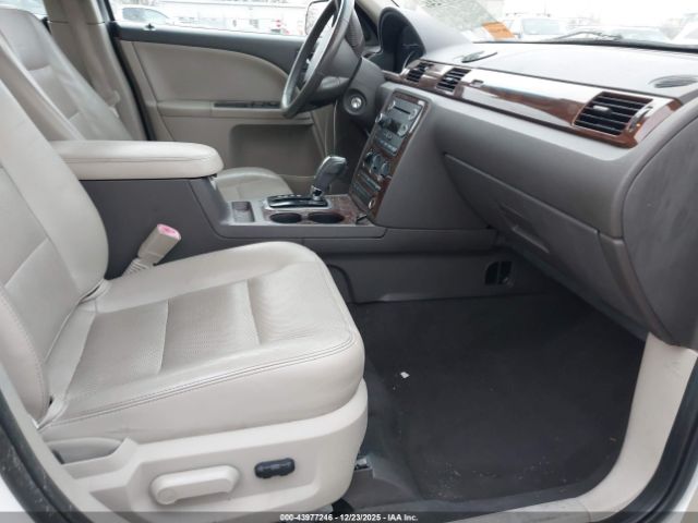 Ford Taurus Sel Image 9