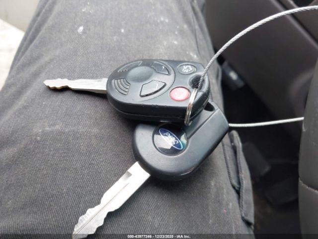 Ford Taurus Sel Image 4