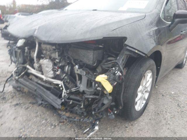 Chrysler Voyager Lx Image 10