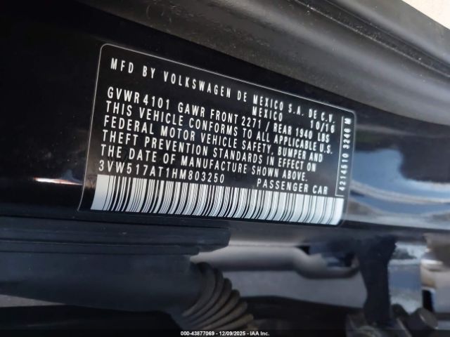 Volkswagen Beetle Image 6