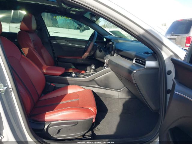 Kia K5 Gt-line Image 10