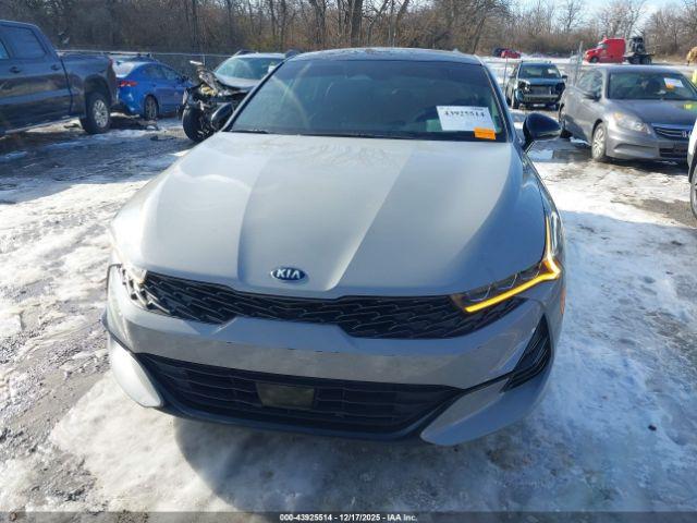 Kia K5 Gt-line Image 4