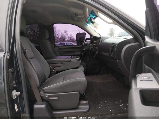 Chevrolet Silverado 1500 Lt Image 12