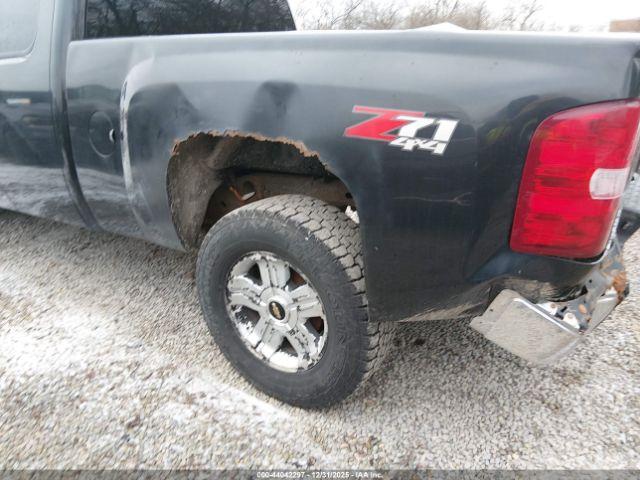 Chevrolet Silverado 1500 Lt Image 8