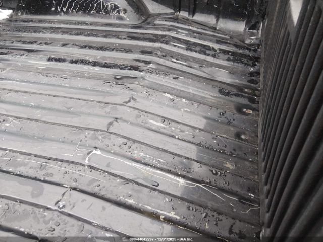 Chevrolet Silverado 1500 Lt Image 16