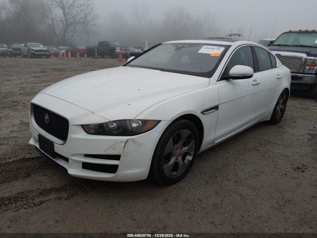 Jaguar XE 25t Image 9