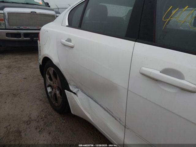 Jaguar XE 25t Image 8