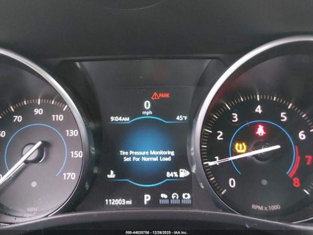 Jaguar XE 25t Image 12