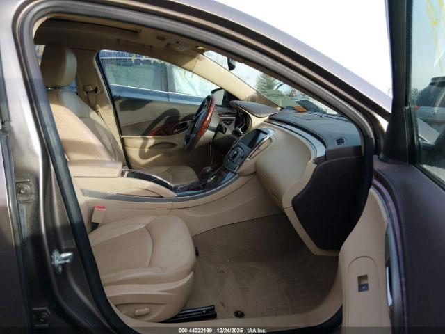 Buick LaCrosse Premium 2 Group Image 12