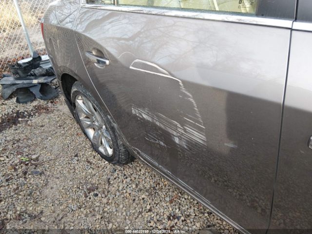 Buick LaCrosse Premium 2 Group Image 13