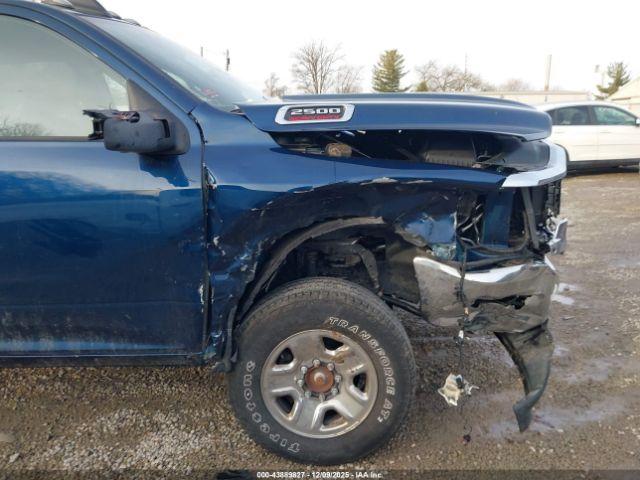 Ram 2500 Tradesman  4x4 6'4 Box Image 3