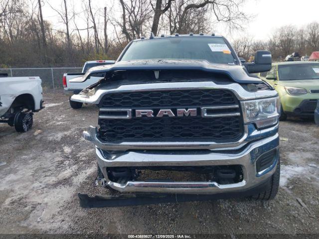 Ram 2500 Tradesman  4x4 6'4 Box Image 9