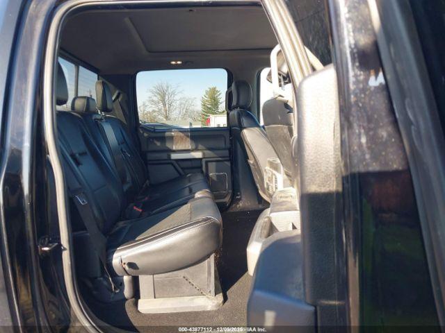 Ford F-250 Lariat Image 13