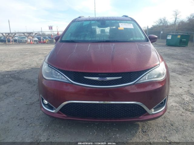 Chrysler Pacifica Touring-l Plus Image 15