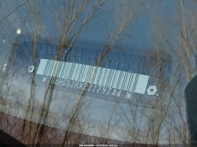 Chevrolet Express Image 4