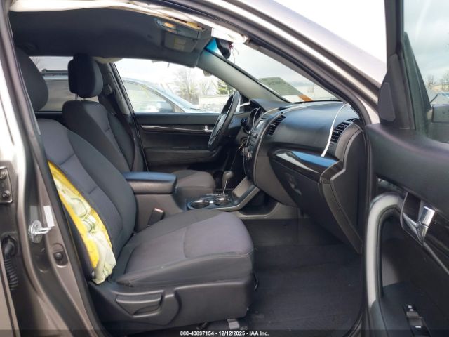 Kia Sorento Lx V6 Image 6