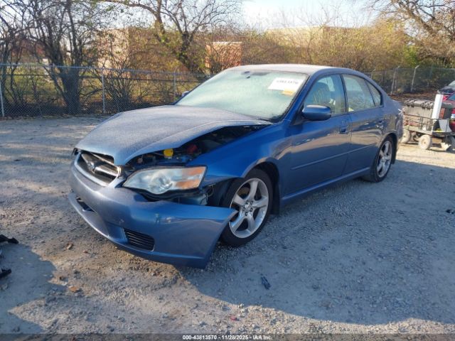 Subaru Legacy 2.5i Image 2
