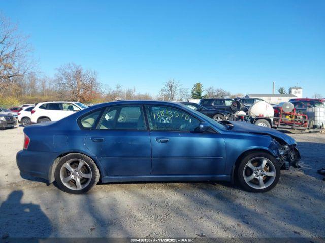Subaru Legacy 2.5i Image 16