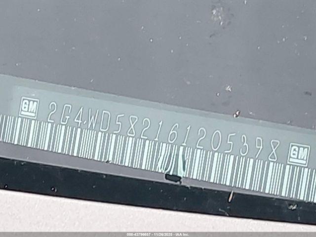 Buick LaCrosse Cxl Image 8