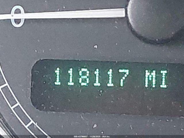 Buick LaCrosse Cxl Image 13