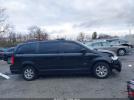 Chrysler Town & Country Touring Image 15