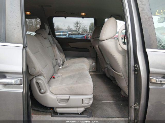Honda Odyssey Ex Image 16