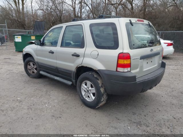 Ford Escape Image 12