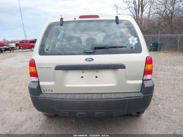 Ford Escape Image 10