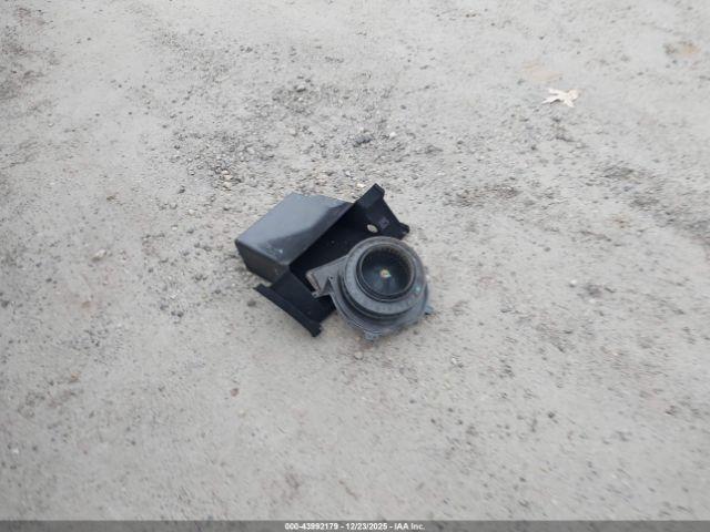 Buick LeSabre Limited Image 2